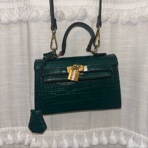 Peta + Jain Dark Green Crossbody Bag